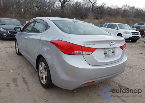 2011 Hyundai Elantra Gls z USA, uszkodzony, nr VIN 5NPDH4AE8BH014973
